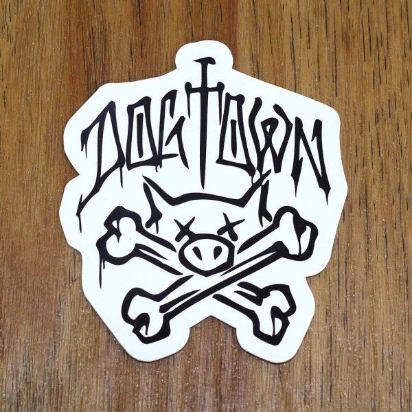 画像1: [DOGTOWN]-Pig Skull STICKERS-4"- (1)