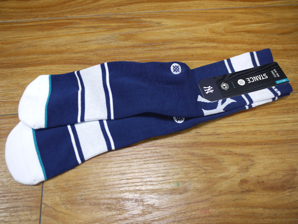 STANCE　スタンス　Pinstripes　New york yankees　MLB　コラボ  ソックス　靴下　通販